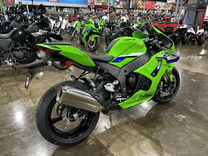 New 2026 Kawasaki NINJA ZX-10R Image 14