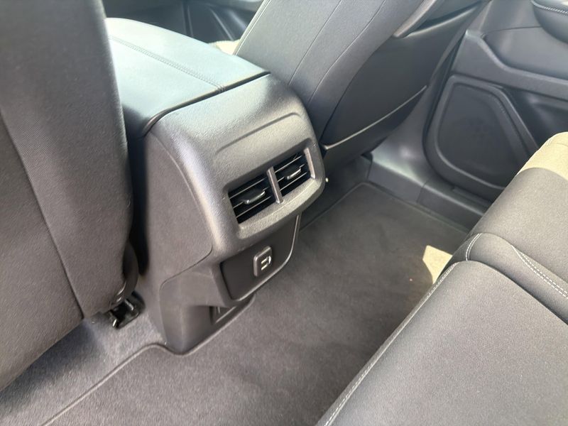 Used 2022 GMC Terrain SLEImage 26