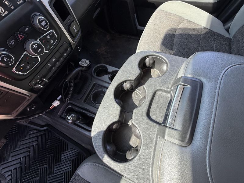 Used 2016 RAM 3500 Chassis SLTImage 18