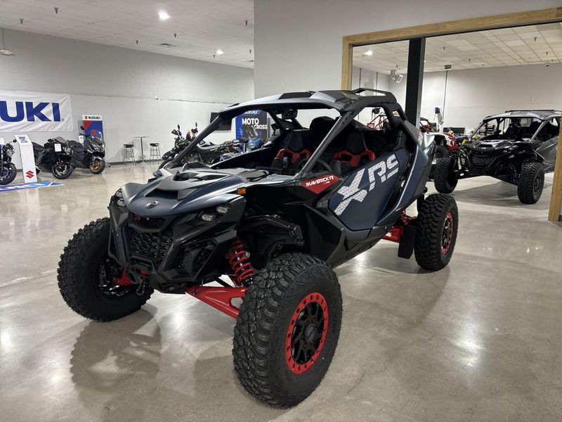 New 2026 Can-Am MAVERICK R X RS WITH SMART-SHOX 999T DCT Image 11