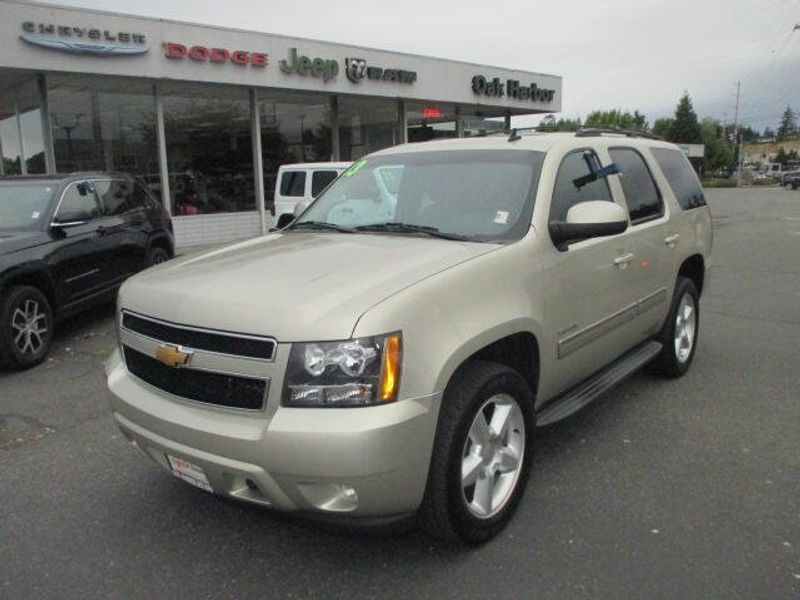 Used 2013 Chevrolet Tahoe LTImage 2