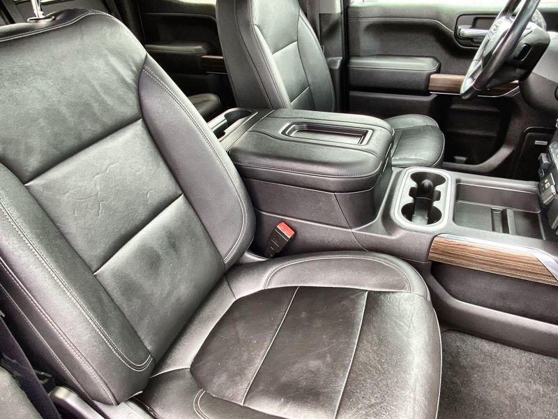 Used 2021 Chevrolet Silverado 1500 RSTImage 29