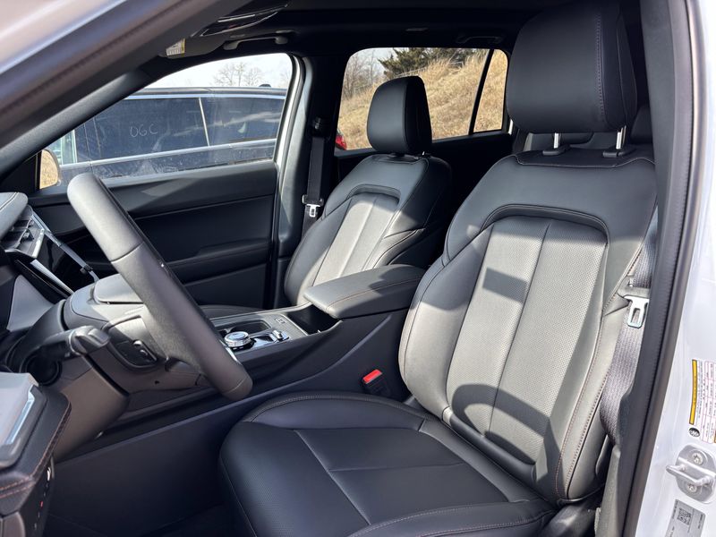 New 2026 Jeep Cherokee Limited 4x4Image 28