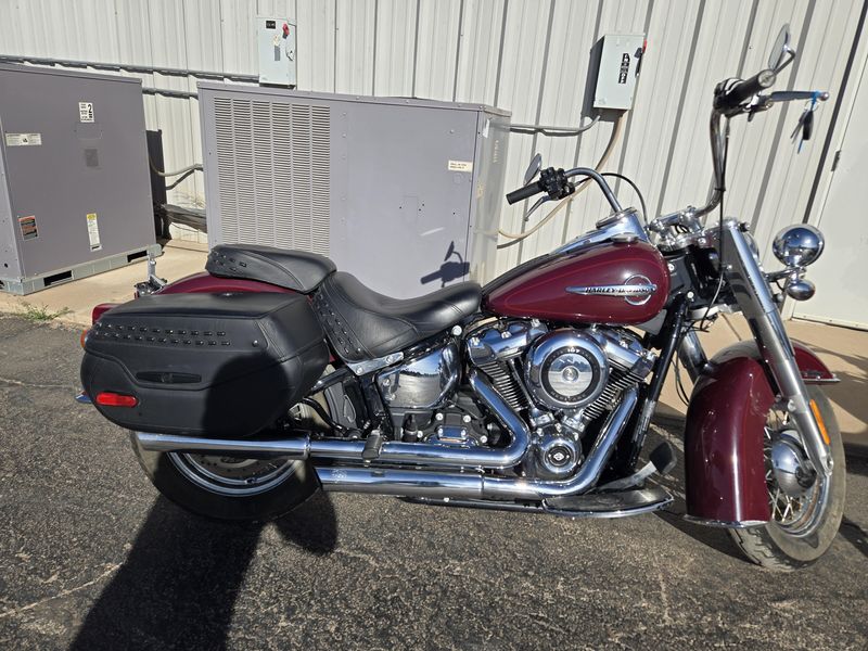 USED 2020 HARLEY SOFTAIL HERITAGE CLASSIC Image 2