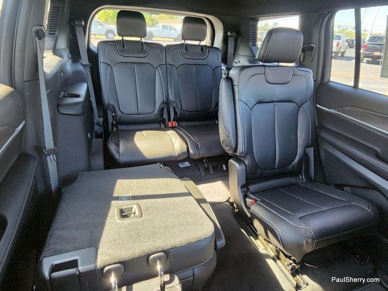 New 2025 Jeep Grand Cherokee L Limited 4x4