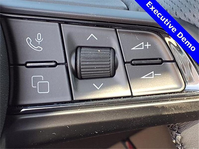 New 2025 Alfa Romeo Stelvio AwdImage 19