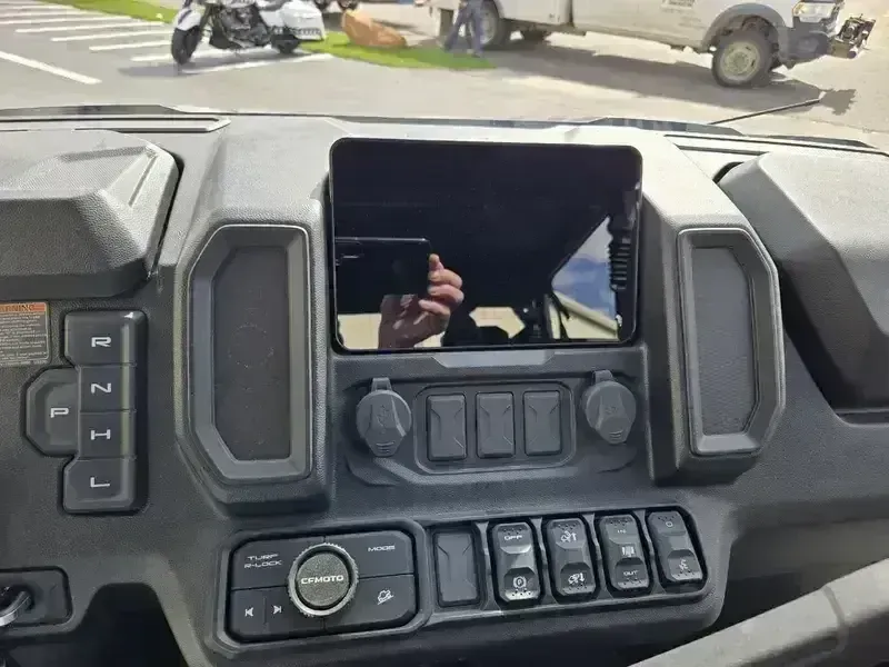 NEW 2026 CFMOTO UFORCE U10 XL PRO Image 19