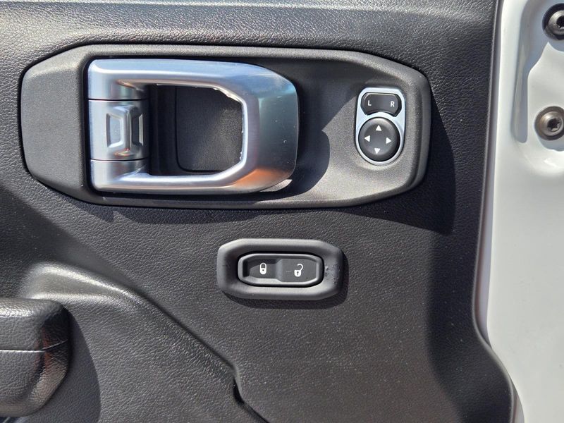 Used 2023 Jeep Wrangler Freedom 4 Door 4x4 *Ltd Avail*