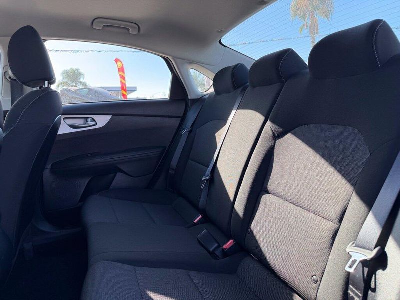 Used 2023 Kia Forte LXSImage 14