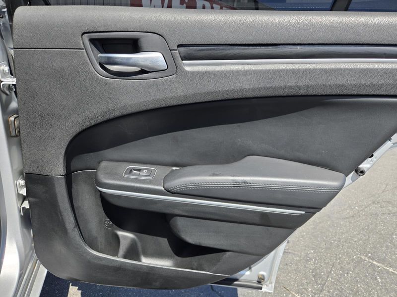 Used 2023 Chrysler 300 Touring RWD