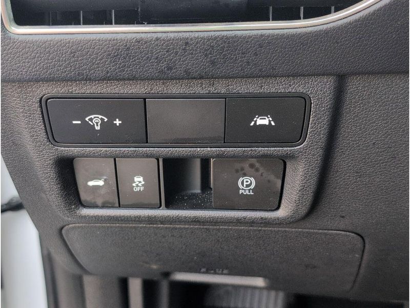 Used 2021 Hyundai Sonata LimitedImage 25