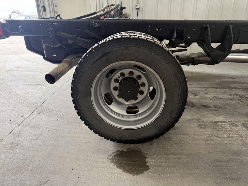Used 2016 RAM 5500 Chassis TradesmanImage 5