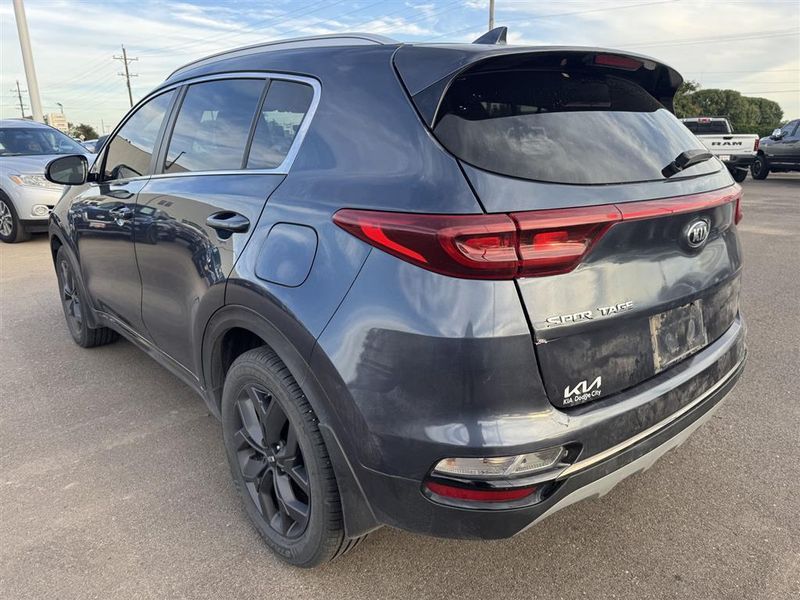 2021 Kia Sportage S photo 2
