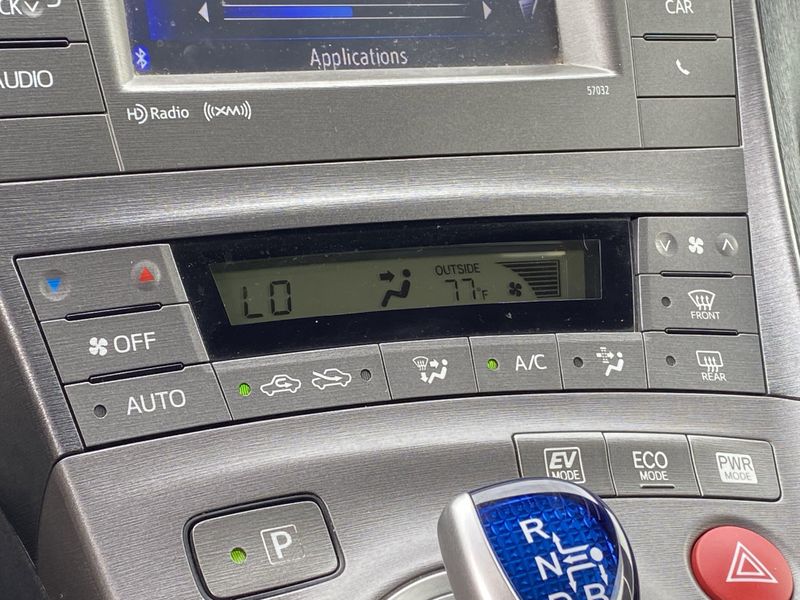 Used 2015 Toyota Prius ThreeImage 21