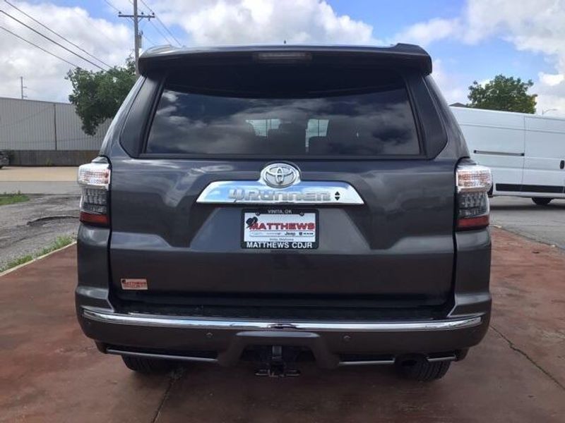 2023 Toyota 4Runner LimitedImage 4