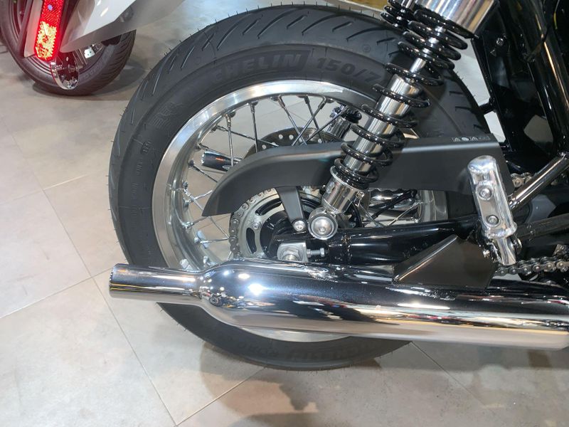 New 2025 Triumph BONNEVILLE T120 ELVIS EDITION Image 20