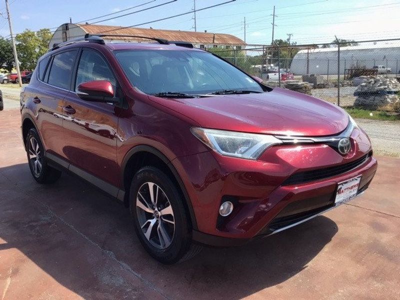 2018 Toyota RAV4 XLEImage 7