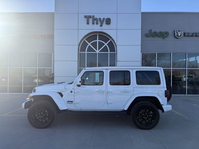 Used 2021 Jeep Wrangler Unlimited Sahara High AltitudeImage 36