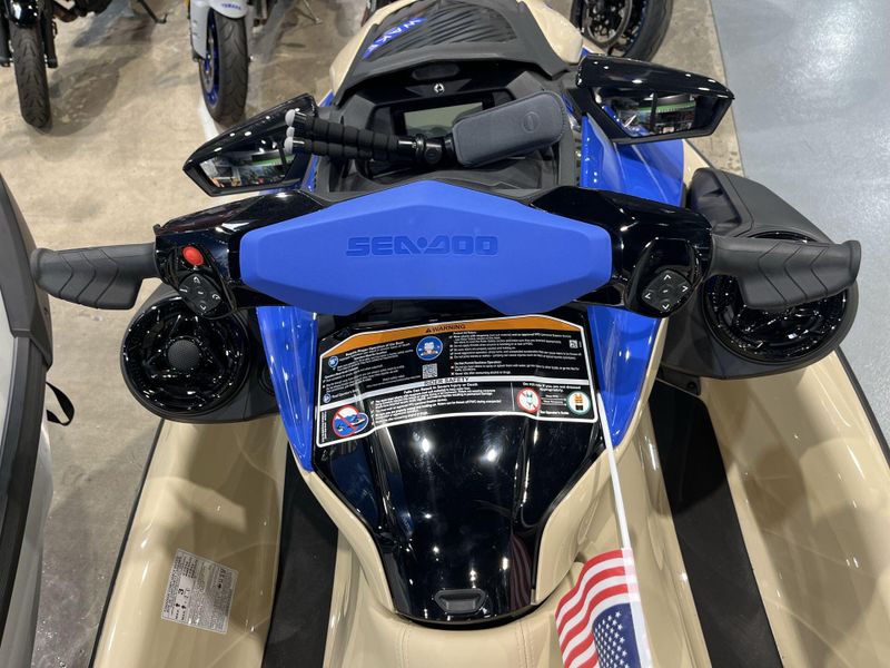 New 2025 Sea-Doo WAKE 170 (SOUND SYTEM) Image 21