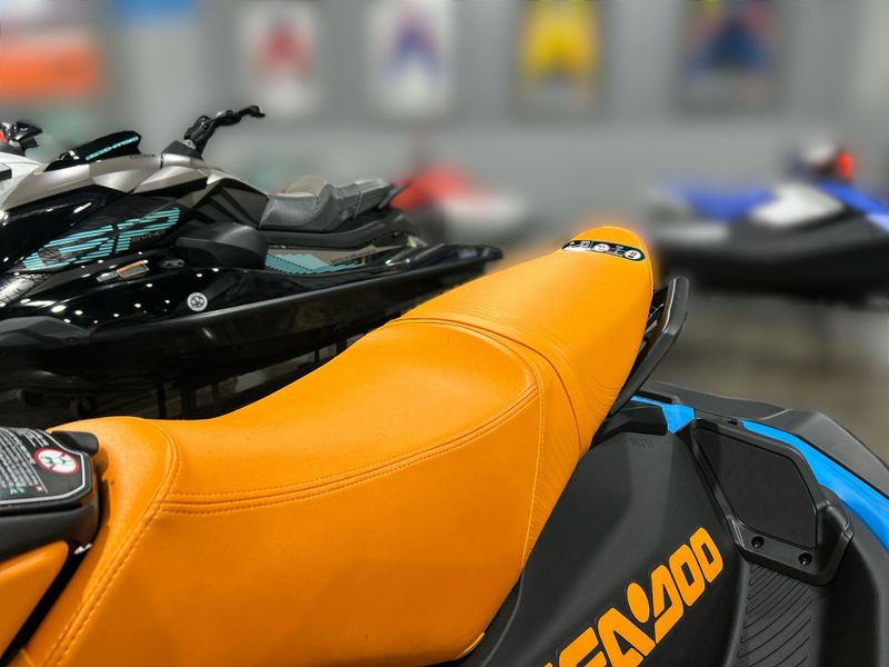 New 2026 Sea-Doo SPARK FOR 3 90 TRIXX (SOUND SYSTEM) Image 21