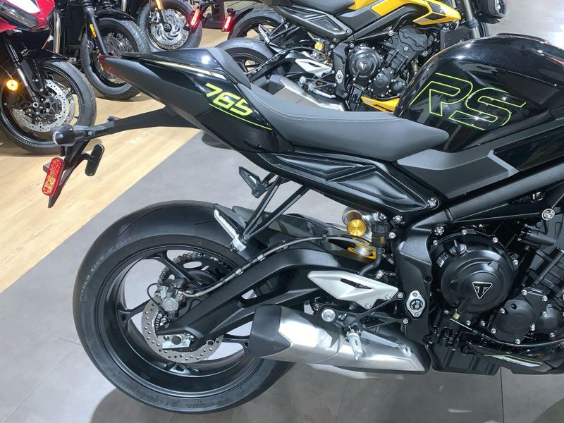 New 2025 Triumph STREET TRIPLE 765 RS Image 12