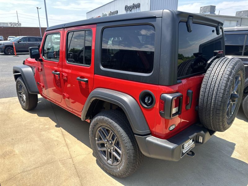 New 2025 Jeep Wrangler 4-door Sport SImage 9