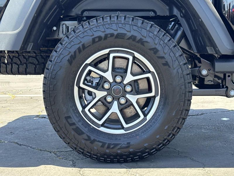 New 2026 Jeep Gladiator Rubicon 4x4