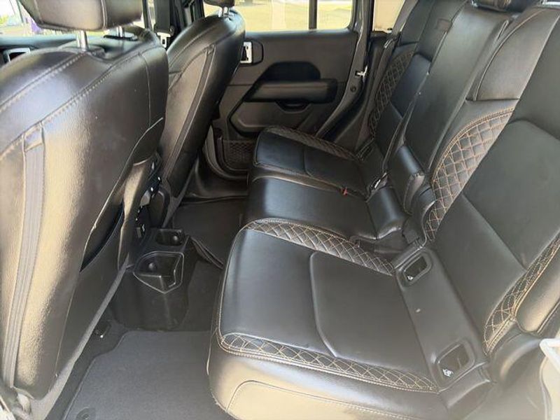 Used 2023 Jeep Gladiator High AltitudeImage 16