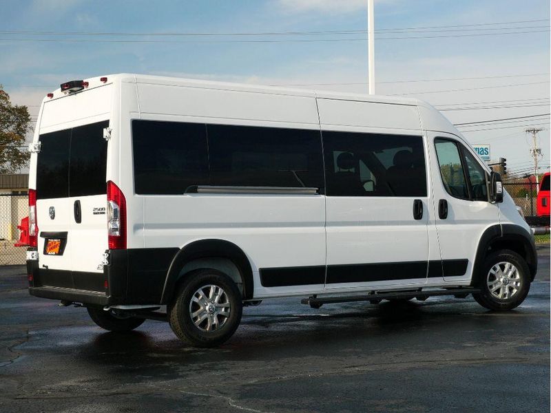 2024 RAM ProMaster 2500 Window Van Image 12