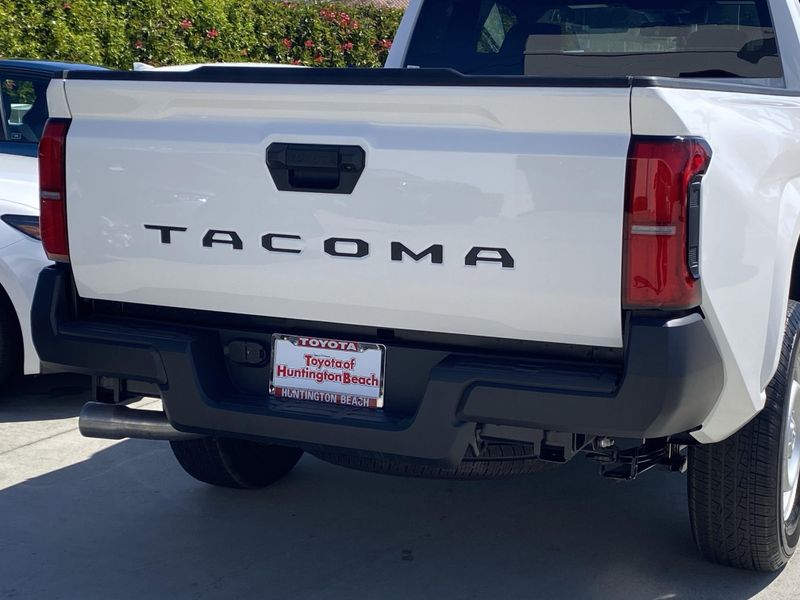 2025 Toyota Tacoma SRImage 4