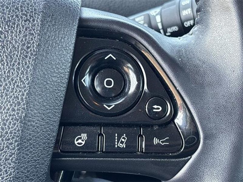 2019 Toyota Prius LImage 23