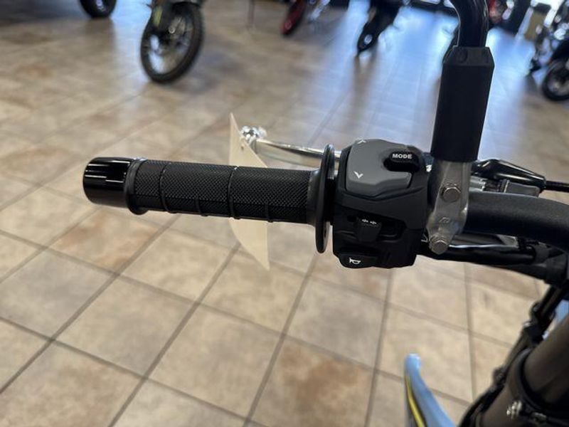 New 2025 Suzuki DR-Z4SM Image 18