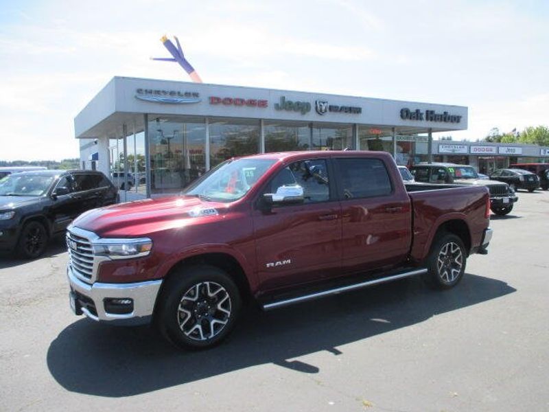 2025 RAM 1500 Laramie Crew Cab 4x4 5