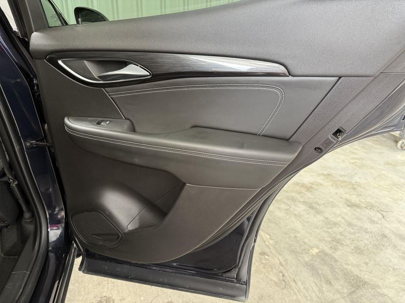 Used 2021 Buick Envision EssenceImage 9