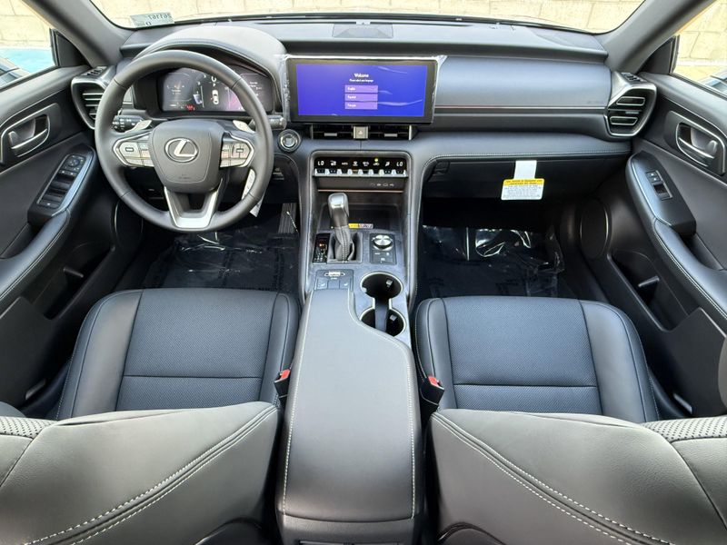 New 2026 Lexus IS 350 F SPORT DesignImage 26