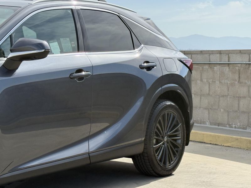 Used 2026 Lexus RX 350h PremiumImage 9
