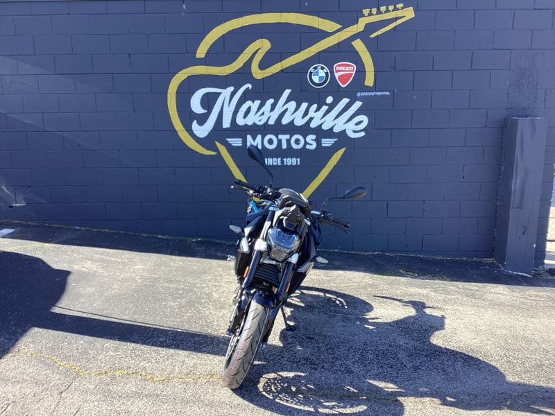 2024 BMW F 900 R 