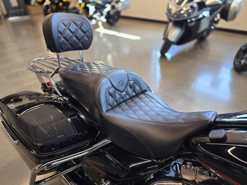 2015 Harley-Davidson Electra Glide Ultra Limited Low 