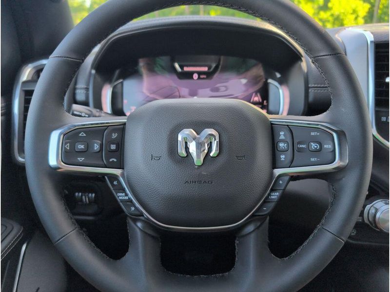 New 2025 RAM 1500 Laramie Crew Cab 4x4 5