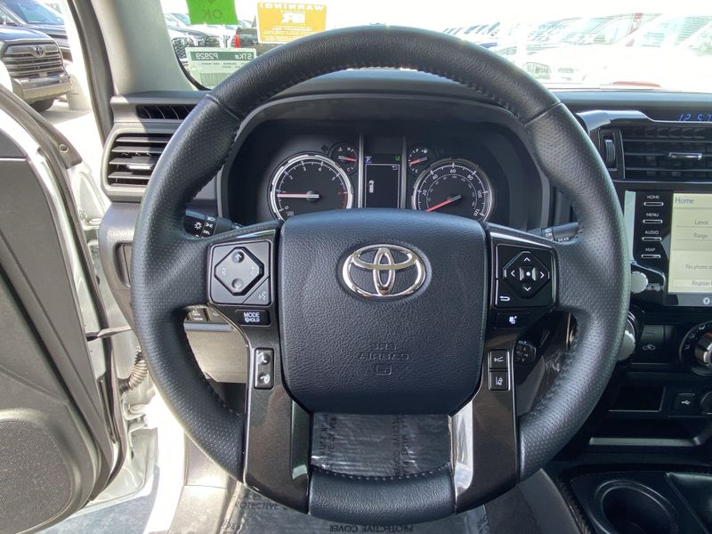 2024 Toyota 4Runner TRD Off-RoadImage 27