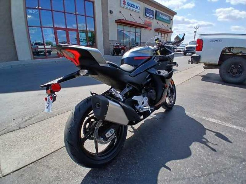 2025 CFMOTO 450SS CF4006US 