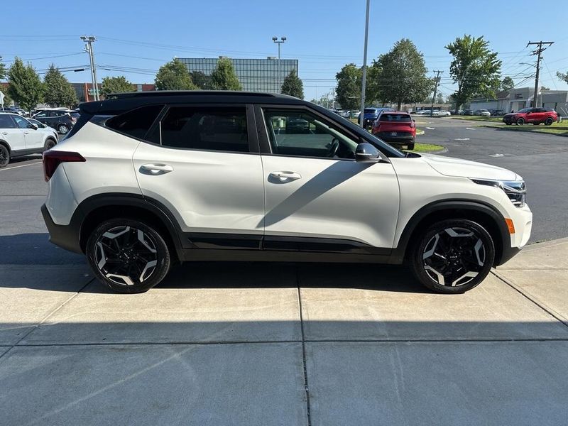 Used 2024 Kia Seltos SXImage 4