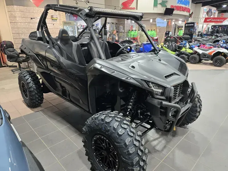 2025 Kawasaki TERYX KRX 1000 BLACKOUT EDITION MATTE SPARK BLACK Image 3