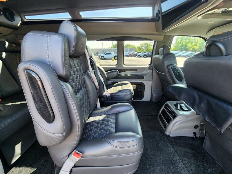 Used 2022 GMC Savana Cargo 