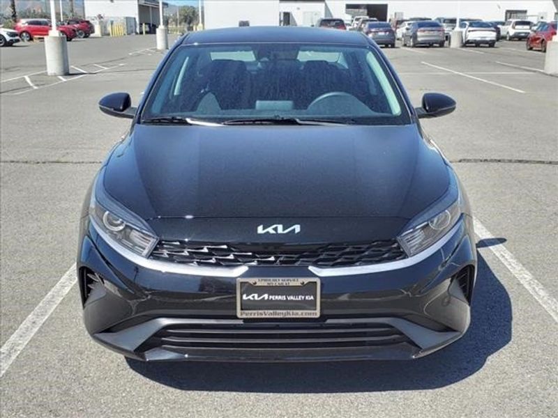 2024 Kia Forte LXSImage 2