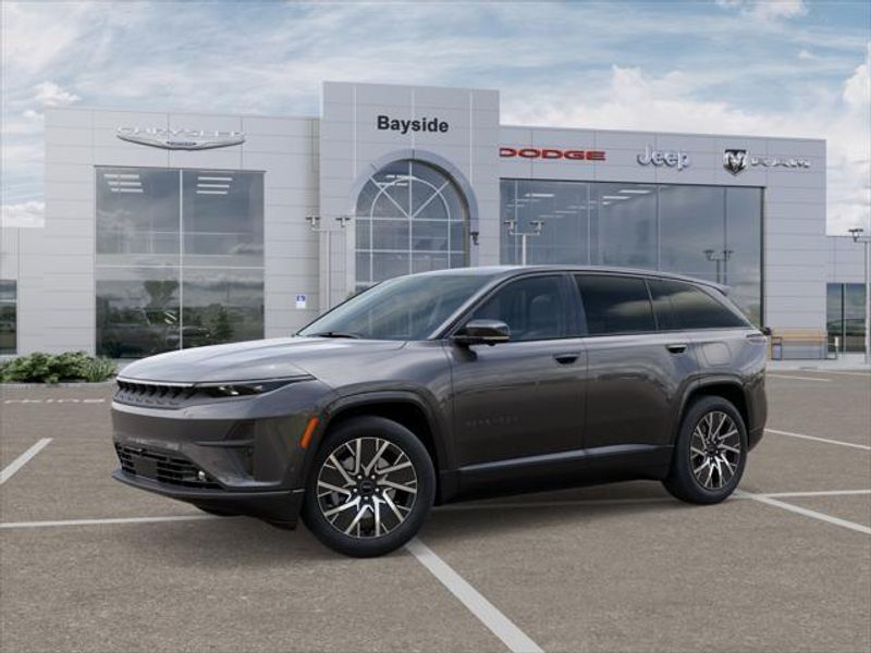 2025 Jeep Wagoneer S Limited photo 2