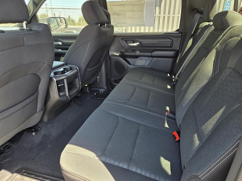 New 2026 RAM 1500 Express Crew Cab 4x4 5'7' Box