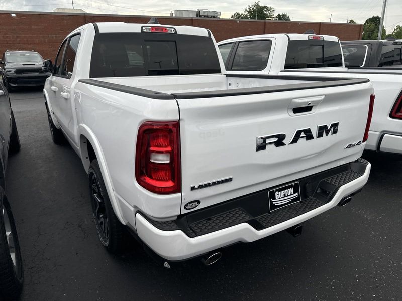 2025 RAM 1500 Laramie Crew Cab 4x4 5