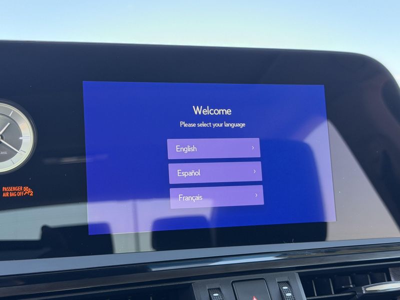 Used 2025 Lexus ES 350Image 29