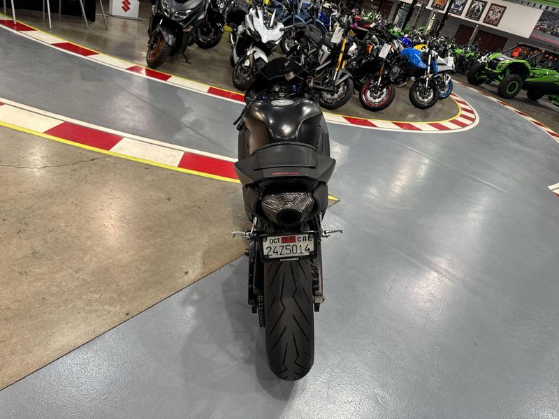 Used 2020 Honda CBR600RR Image 15